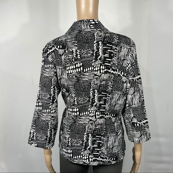 Notations Black and White Print Button Down Blouse - Picture 3 of 14